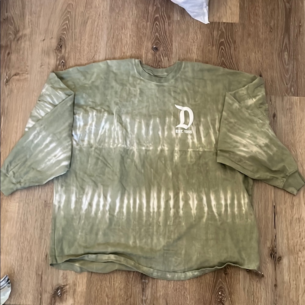 Disneyland Green Tie-Dye Sweatshirt